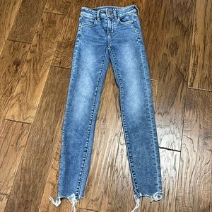 EUC American Eagle Hi-Rise Jeggings size 000